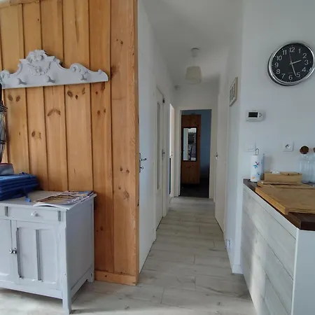 De Jo Grand-Village-Plage