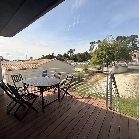 بيت للعطل De Jo Grand-Village-Plage