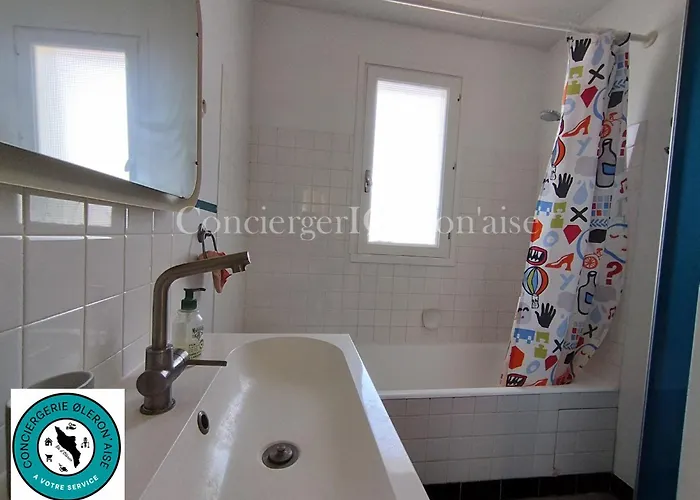 De Jo Hébergement de vacances *